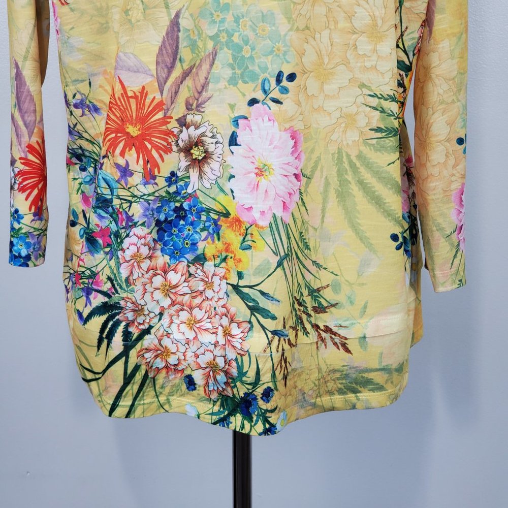 Concepts Beautiful Cheerful Garden Floral Bling V-Neck Top, NWOT, Size L (12-14) - Picture 11 of 16